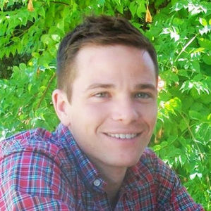 Meet your Posher, Clint